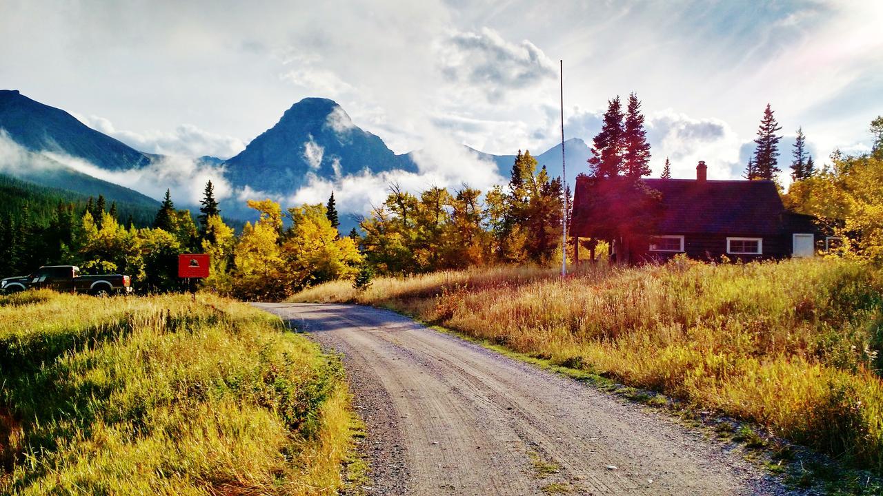East Glacier Motel & Cabins East Glacier Park Village Екстериор снимка